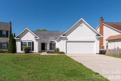 /international/us/5304-fennell-street-indian-trail-nc-110108057561/