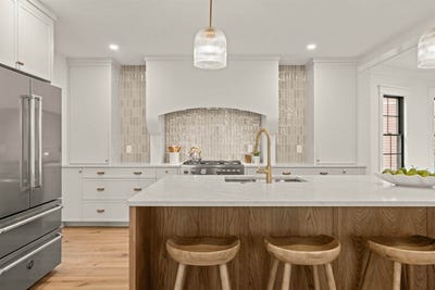/international/us/23-college-hill-rd-somerville-ma-110119711340/
