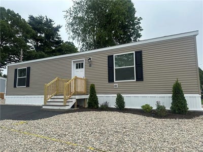 /international/us/1346-newport-avenue-attleboro-ma-110100131558/