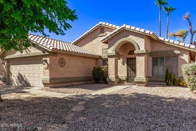 /international/us/1150-w-goldfinch-way-chandler-az-110101021714/
