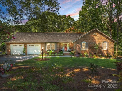 /international/us/869-hunting-avenue-lincolnton-nc-110101136931/?lang=zh-tw