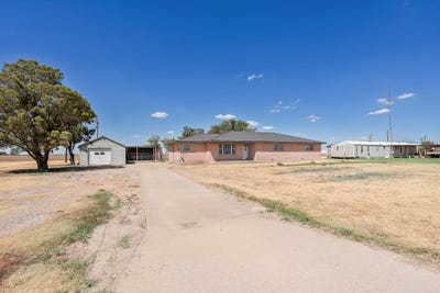 /international/us/8475-farm-to-market-road-145-kress-tx-110119723263/