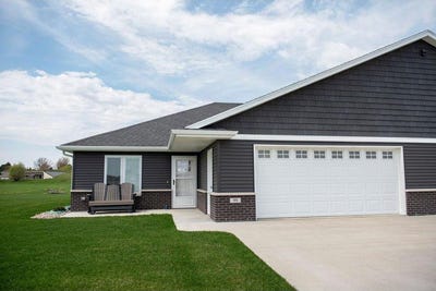 /international/us/99-brittany-way-se-grand-meadow-mn-110107548786/
