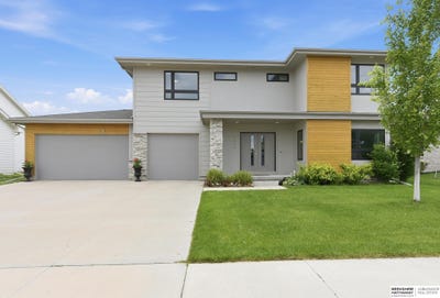 /international/us/2514-n-184th-street-elkhorn-ne-110108967104/