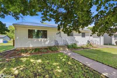 /international/us/1306-e-2nd-street-washington-ia-110119912018/