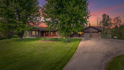 /international/us/7208-kate-ave-sparta-wi-110108069864/