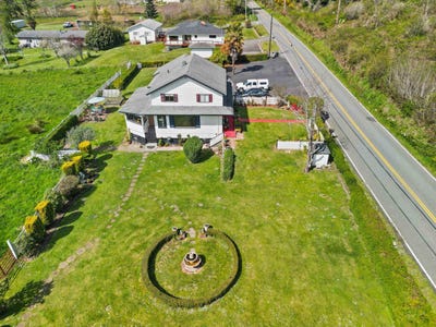 /international/us/3850-kings-valley-crescent-city-ca-110091229085/