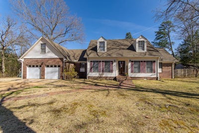 /international/us/255-easley-loop-savannah-tn-110098453530/