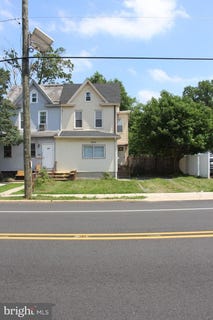 /international/us/825-broadway-westville-nj-110100552881/