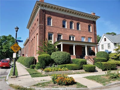 /international/us/94-averill-avenue-rochester-ny-110107909245/