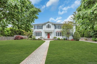 /international/us/11-plandome-drive-manhasset-ny-110108172815/