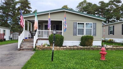 /international/us/3450-howard-road-hamburg-ny-110110235608/