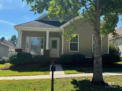 /international/us/29889-st-simon-street-daphne-al-110108681982/
