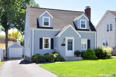 /international/us/19-fennbrook-road-west-hartford-ct-110120058460/