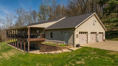 /international/us/2475-lee-cir-syracuse-oh-110107053267/