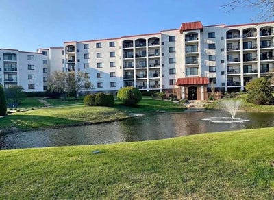 /international/us/375-plum-creek-drive-wheeling-il-110108013288/