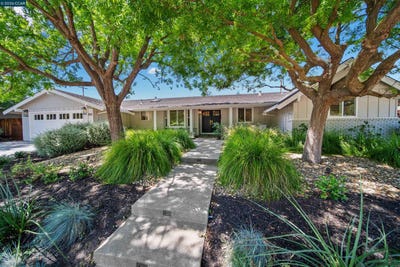 /international/us/203-via-monte-walnut-creek-ca-110108680593/