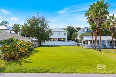 /international/us/142-wolfhead-avenue-orange-beach-al-110120621710/