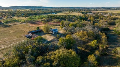 /international/us/3880-state-hwy-16-fredericksburg-tx-110096303920/