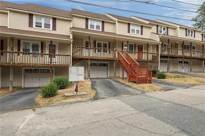 /international/us/43-high-street-northbridge-ma-110108976102/