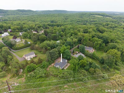 /international/us/63-high-hill-road-wallingford-ct-110107884922/