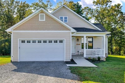 /international/us/379-turtle-ridge-road-sparta-nc-110102829211/
