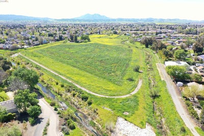 /international/us/800-minnesota-ave-brentwood-ca-110108797767/