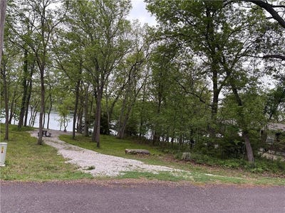 /international/us/270-and-274-rose-marie-drive-linn-valley-ks-110109036841/?lang=fr