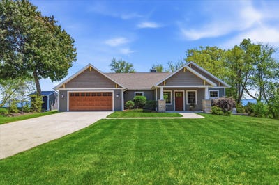 /international/us/2727-highland-ter-sheboygan-wi-110108801947/