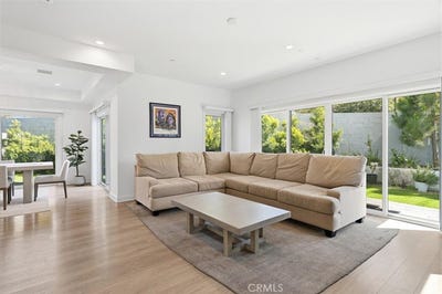 /international/us/25628-rolling-hills-way-torrance-ca-110108476520/
