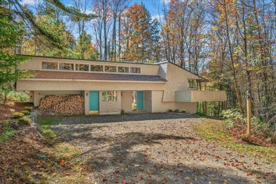 /international/us/35-birch-road-londonderry-vt-110102695340/