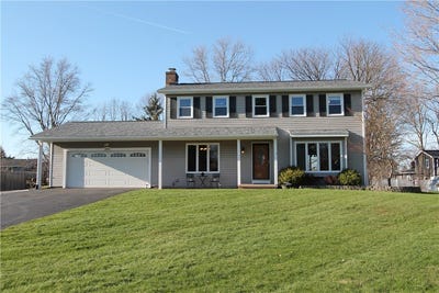 /international/us/6164-hunters-drive-farmington-ny-110107193583/