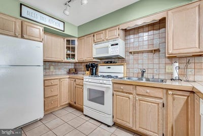/international/us/1964-e-oak-road-vineland-nj-110101200598/