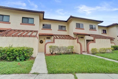 /international/us/4732-nw-90th-avenue-sunrise-fl-110106457373/