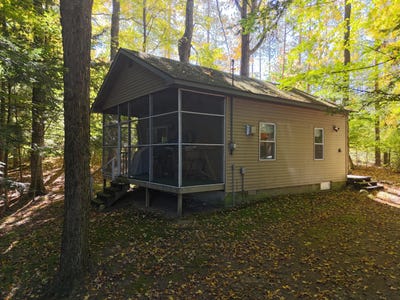 /international/us/4257-schnieder-road-manistee-mi-110120425067/