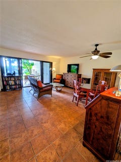 /international/us/50-kepuhi-place-maunaloa-hi-110106073810/