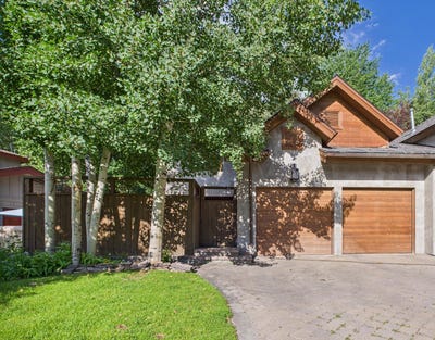 /international/us/200-williams-st-ketchum-id-110098252711/