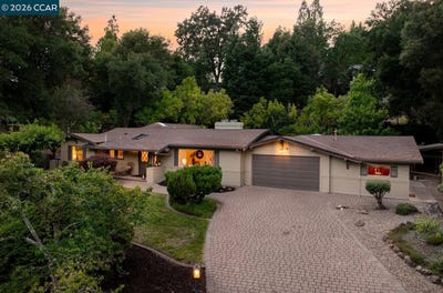 /international/us/19-valley-dr-orinda-ca-110109055800/