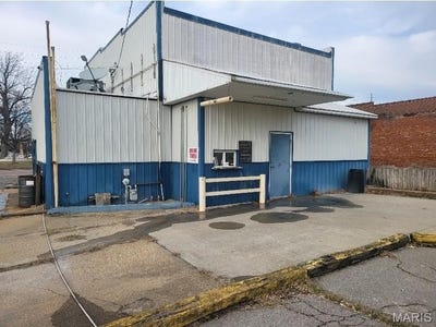/international/us/133-w-malone-avenue-sikeston-mo-110109057416/