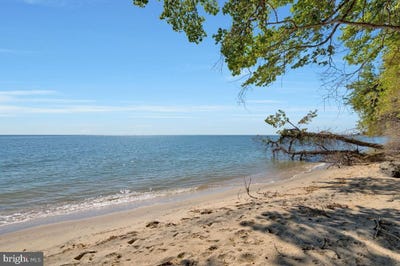 /international/us/3713-3711-bayview-dr-chesapeake-beach-md-110108096535/