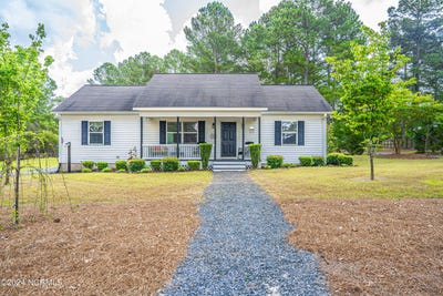 /international/us/130-martin-trail-southern-pines-nc-110101025980/