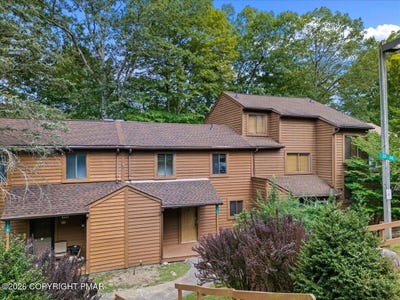 /international/us/337-crewe-court-bushkill-pa-110105956380/