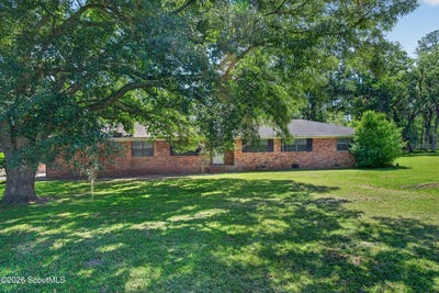 /international/us/1384-highland-drive-waycross-ga-110108637944/