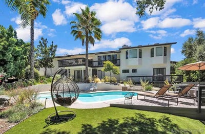 /international/us/3550-laketree-dr-fallbrook-ca-110104598170/