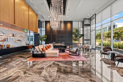 /international/us/7901-windrose-avenue-plano-tx-110104069719/