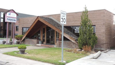 /international/us/1008-south-avenue-w-missoula-mt-110107458661/