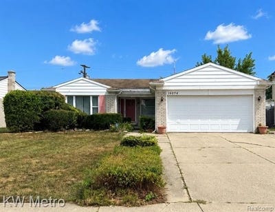 /international/us/16094-harden-circle-southfield-mi-110120157057/