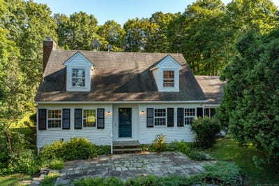 /international/us/242-tophet-road-roxbury-ct-110104548305/