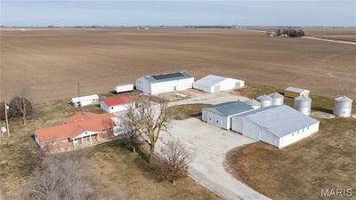 /international/us/7067-oak-avenue-raymond-il-110105085850/