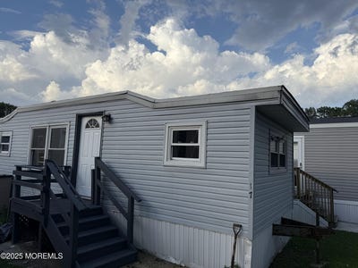 /international/us/17-gary-avenue-keansburg-nj-110100944614/